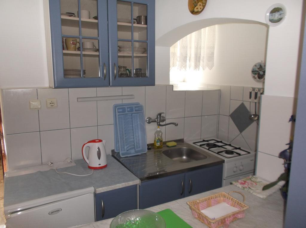 Neda Apartment Murter Exterior foto